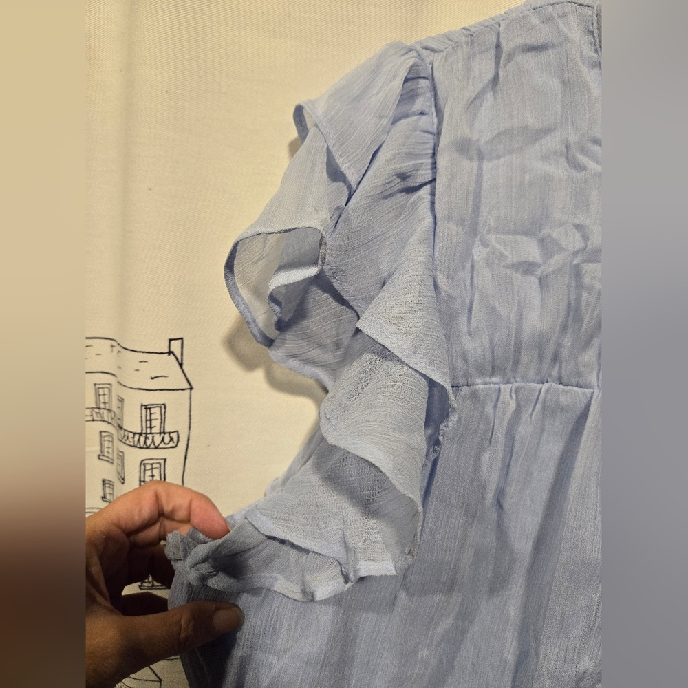 NWOT Women's Vera Wang Blue Ruffle Sleeve Blouse Size Extra Large - Picture 2 of 14